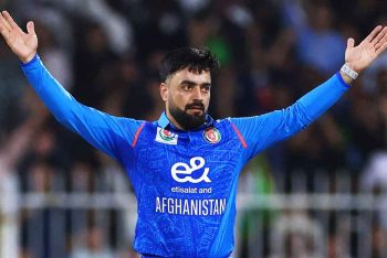 টি-টোয়েন্টিতে ৭০০ উইকেটের দোরগোড়ায় রশিদ খান