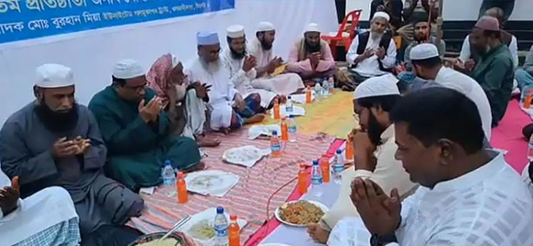 চোরাই গরু দিয়ে বিএনপি কর্মীর ইফতার মাহফিল, প্রকাশ্যে আসতেই ক্ষতিপূরণ