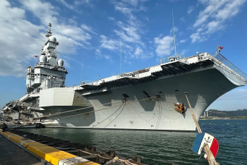 মধ্যপ্রাচ্যে রণতরী পাঠাচ্ছে ফ্রান্স