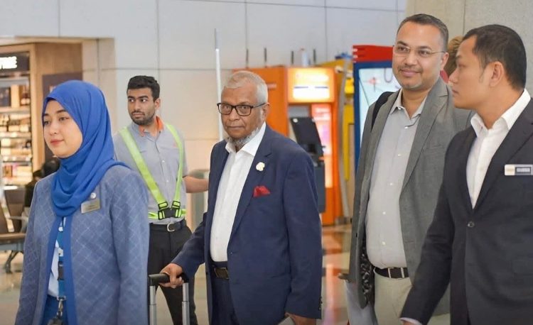 মালয়েশিয়ায় শ্রমবাজার চালু করতে ৪ দিনের রাষ্ট্রীয় সফরে মন্ত্রী প্রতিনিধি দল