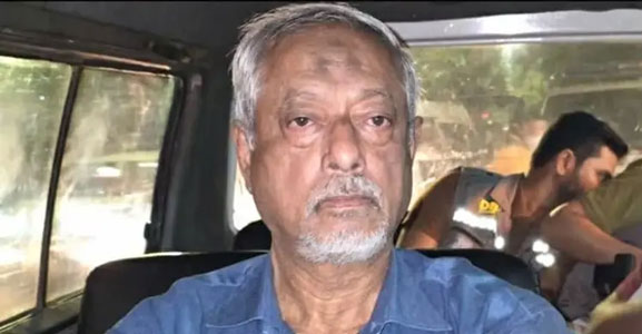 হাতকড়া নিয়ে ক্ষোভ, মাসুদ উদ্দিন নিজেকে ‘দেশপ্রেমিক’ দাবি