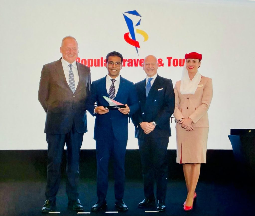 টানা তৃতীয়বার Emirates Italy Awards-এ স্বীকৃতি পেল বাংলাদেশি প্রতিষ্ঠান Popular Travels & Tours